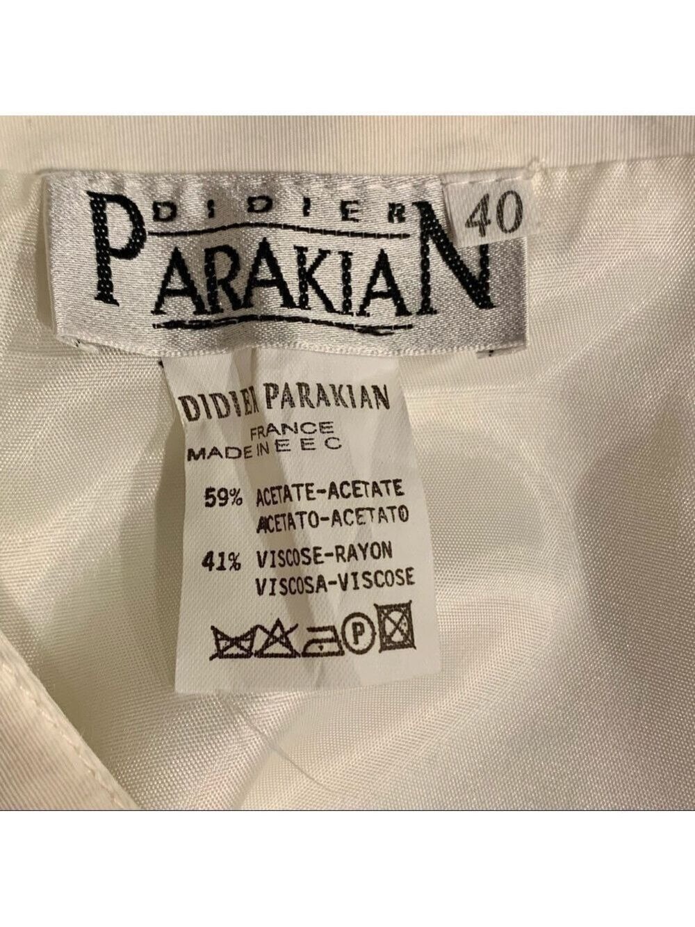 𝅺didier PARAKIAN cream color skirt. Size 40 ( US size 8). Made in France